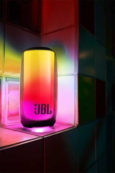 JBL JBLPULSE5BLK portatīvā skanda ar LED gaismas efektiem, melna 11