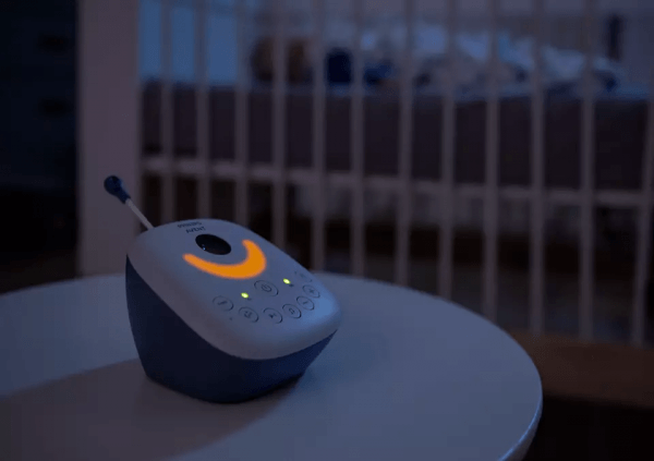 Akcija! Philips Avent DECT mazuļa uzraudzības ierīce ar nakts gaismas projekciju SCD735/52 9